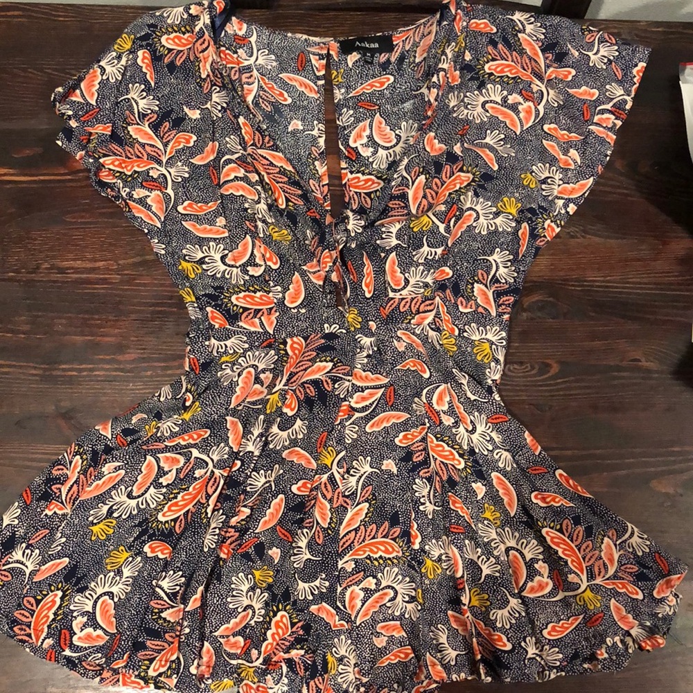 Aakaa Romper - Picture 2 of 4